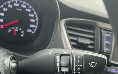 Hyundai Solaris II рестайлинг, 2018 год, 1 048 000 рублей, 4 фотография