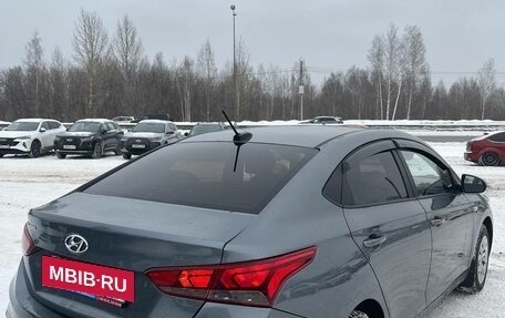 Hyundai Solaris II рестайлинг, 2018 год, 1 048 000 рублей, 15 фотография