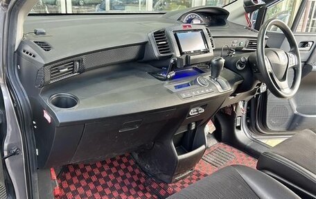 Honda Freed I, 2016 год, 866 000 рублей, 19 фотография