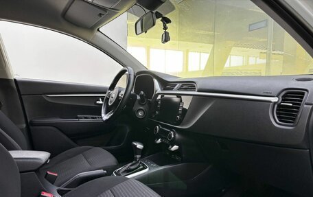 KIA Rio IV, 2021 год, 1 799 000 рублей, 13 фотография