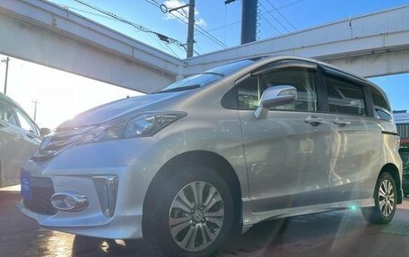 Honda Freed I, 2015 год, 846 000 рублей, 2 фотография