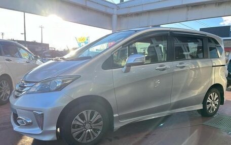 Honda Freed I, 2015 год, 846 000 рублей, 3 фотография