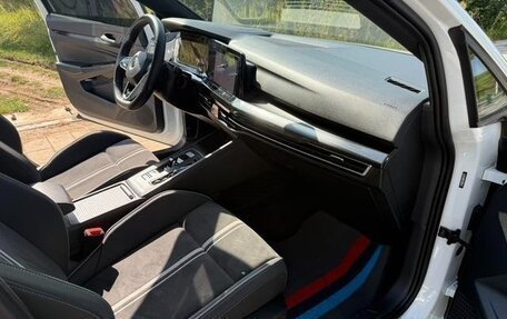 Volkswagen Golf VIII, 2022 год, 1 855 000 рублей, 9 фотография