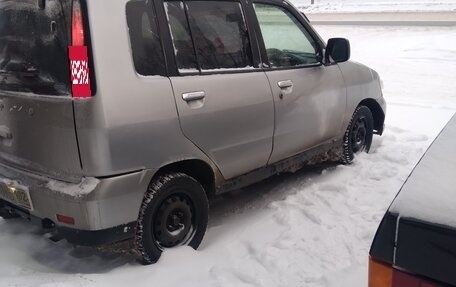 Nissan Cube II, 2000 год, 120 000 рублей, 5 фотография