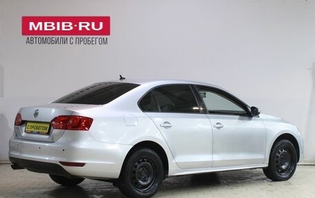 Volkswagen Jetta VI, 2013 год, 739 000 рублей, 2 фотография