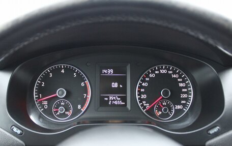 Volkswagen Jetta VI, 2013 год, 739 000 рублей, 11 фотография