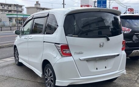 Honda Freed I, 2016 год, 816 000 рублей, 2 фотография