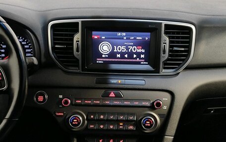 KIA Sportage IV рестайлинг, 2018 год, 2 319 000 рублей, 9 фотография