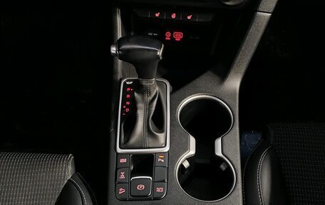 KIA Sportage IV рестайлинг, 2018 год, 2 319 000 рублей, 10 фотография