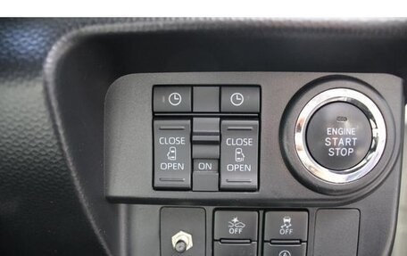 Toyota Tank I, 2020 год, 1 012 000 рублей, 25 фотография