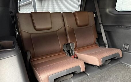 Toyota Land Cruiser Prado, 2024 год, 7 330 000 рублей, 21 фотография