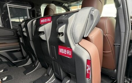 Toyota Land Cruiser Prado, 2024 год, 7 330 000 рублей, 20 фотография