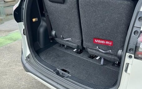 Toyota Sienta II, 2018 год, 1 205 000 рублей, 36 фотография