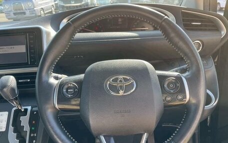 Toyota Sienta II, 2022 год, 1 292 000 рублей, 5 фотография