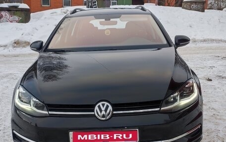 Volkswagen Golf VII, 2020 год, 1 865 000 рублей, 1 фотография