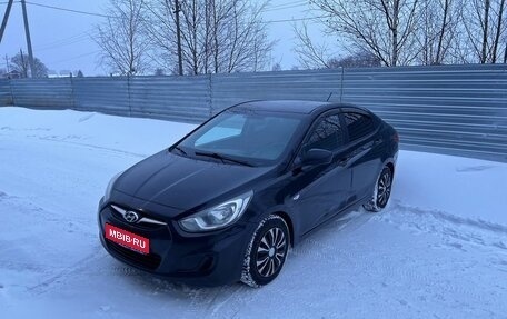 Hyundai Solaris II рестайлинг, 2011 год, 545 000 рублей, 1 фотография