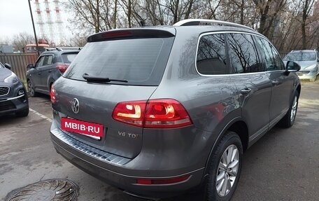 Volkswagen Touareg III, 2010 год, 1 980 000 рублей, 3 фотография