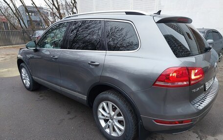 Volkswagen Touareg III, 2010 год, 1 980 000 рублей, 5 фотография