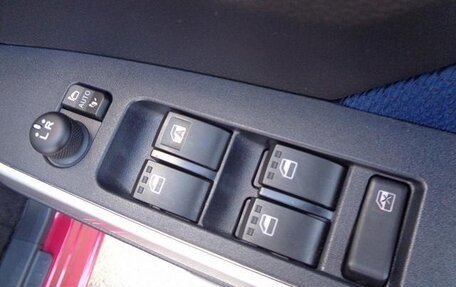 Toyota Tank I, 2017 год, 901 000 рублей, 10 фотография