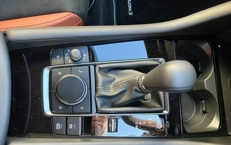 Mazda 3, 2023 год, 1 698 000 рублей, 12 фотография