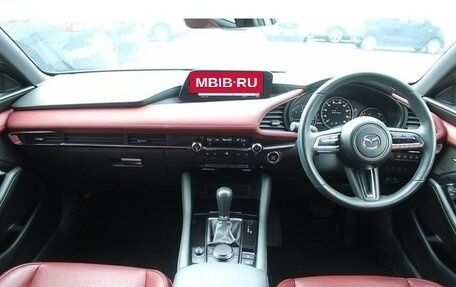 Mazda 3, 2019 год, 1 404 000 рублей, 27 фотография