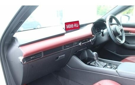 Mazda 3, 2019 год, 1 404 000 рублей, 23 фотография