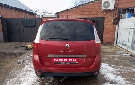 Renault Scenic III, 2011 год, 799 000 рублей, 2 фотография