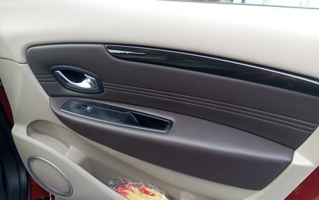 Renault Scenic III, 2011 год, 799 000 рублей, 7 фотография