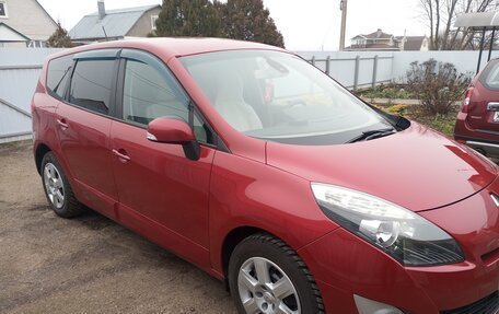 Renault Scenic III, 2011 год, 799 000 рублей, 14 фотография