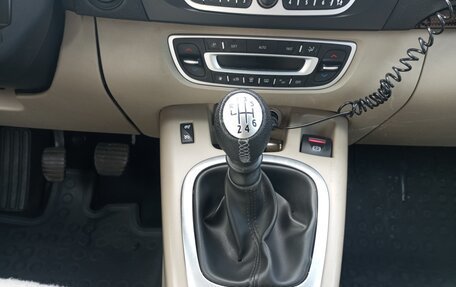 Renault Scenic III, 2011 год, 799 000 рублей, 13 фотография