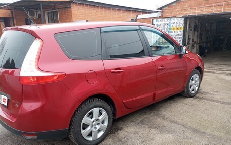 Renault Scenic III, 2011 год, 799 000 рублей, 16 фотография