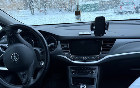 Opel Astra K, 2019 год, 1 670 000 рублей, 7 фотография