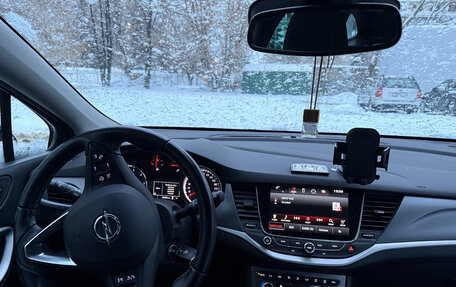 Opel Astra K, 2019 год, 1 670 000 рублей, 3 фотография