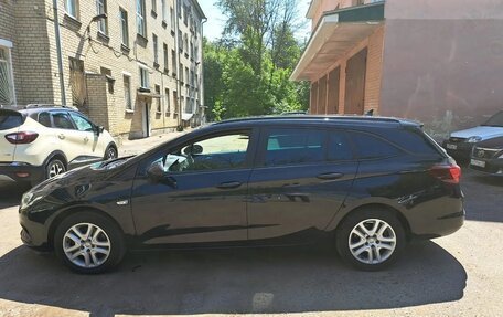 Opel Astra K, 2019 год, 1 670 000 рублей, 12 фотография