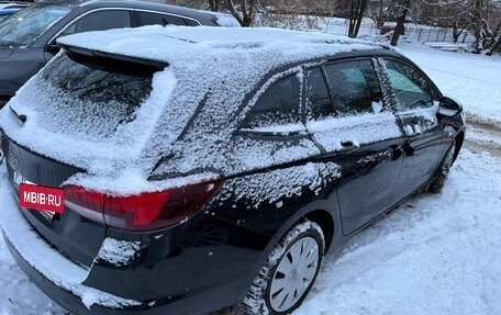 Opel Astra K, 2019 год, 1 670 000 рублей, 10 фотография