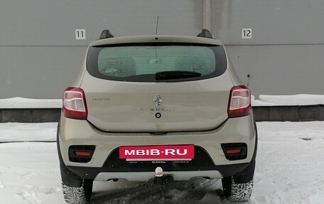 Renault Sandero II рестайлинг, 2016 год, 829 000 рублей, 6 фотография