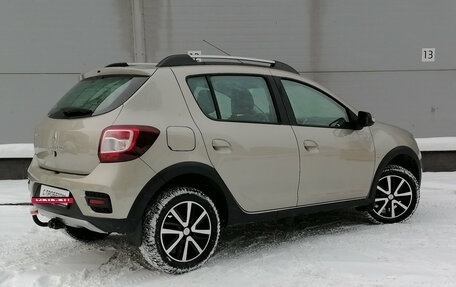 Renault Sandero II рестайлинг, 2016 год, 829 000 рублей, 5 фотография