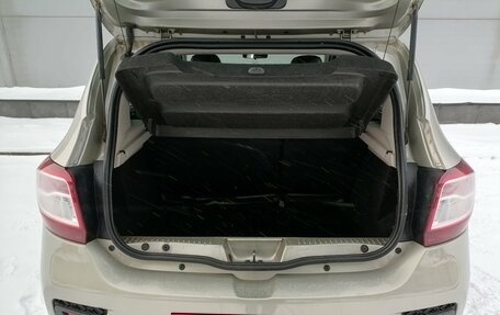 Renault Sandero II рестайлинг, 2016 год, 829 000 рублей, 15 фотография