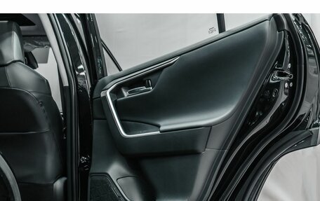 Toyota RAV4, 2025 год, 4 960 000 рублей, 11 фотография