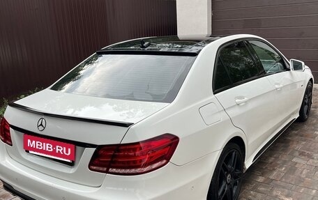 Mercedes-Benz E-Класс, 2015 год, 1 750 000 рублей, 5 фотография