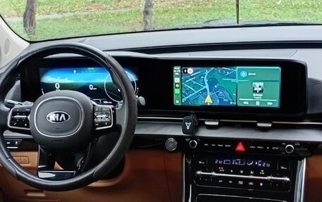 KIA Carnival, 2020 год, 3 999 000 рублей, 17 фотография