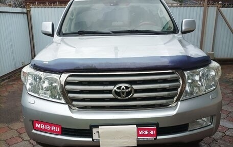 Toyota Land Cruiser 200, 2011 год, 3 400 000 рублей, 1 фотография