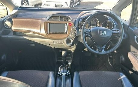 Honda Fit Shuttle I рестайлинг, 2012 год, 1 002 000 рублей, 6 фотография