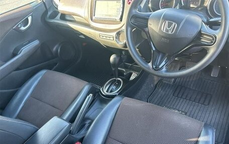Honda Fit Shuttle I рестайлинг, 2012 год, 1 002 000 рублей, 24 фотография
