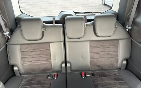 Honda Stepwgn, 2022 год, 2 555 000 рублей, 10 фотография