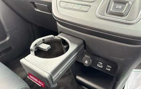 Honda Stepwgn, 2022 год, 2 555 000 рублей, 27 фотография