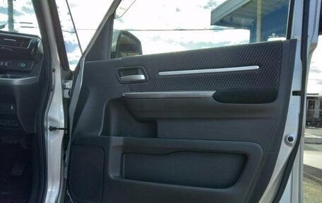 Honda Stepwgn IV, 2016 год, 1 564 000 рублей, 36 фотография