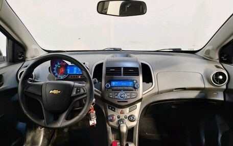 Chevrolet Aveo III, 2013 год, 759 000 рублей, 8 фотография