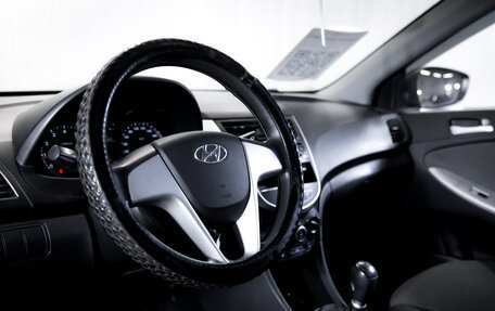 Hyundai Solaris II рестайлинг, 2011 год, 749 900 рублей, 12 фотография