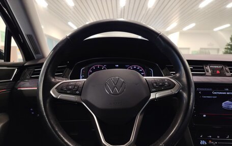 Volkswagen Passat B8 рестайлинг, 2021 год, 2 402 000 рублей, 20 фотография